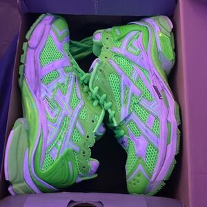 2022 Balenciaga Runner Sneaker 'Fluo Green'